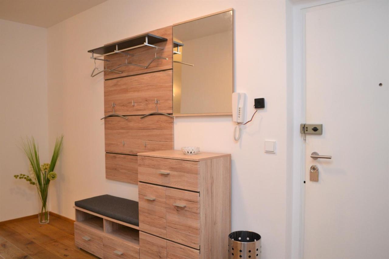Ferienwohnung Mit Seeblick, Unterach Am Attersse 운터라흐 암 아터제 외부 사진