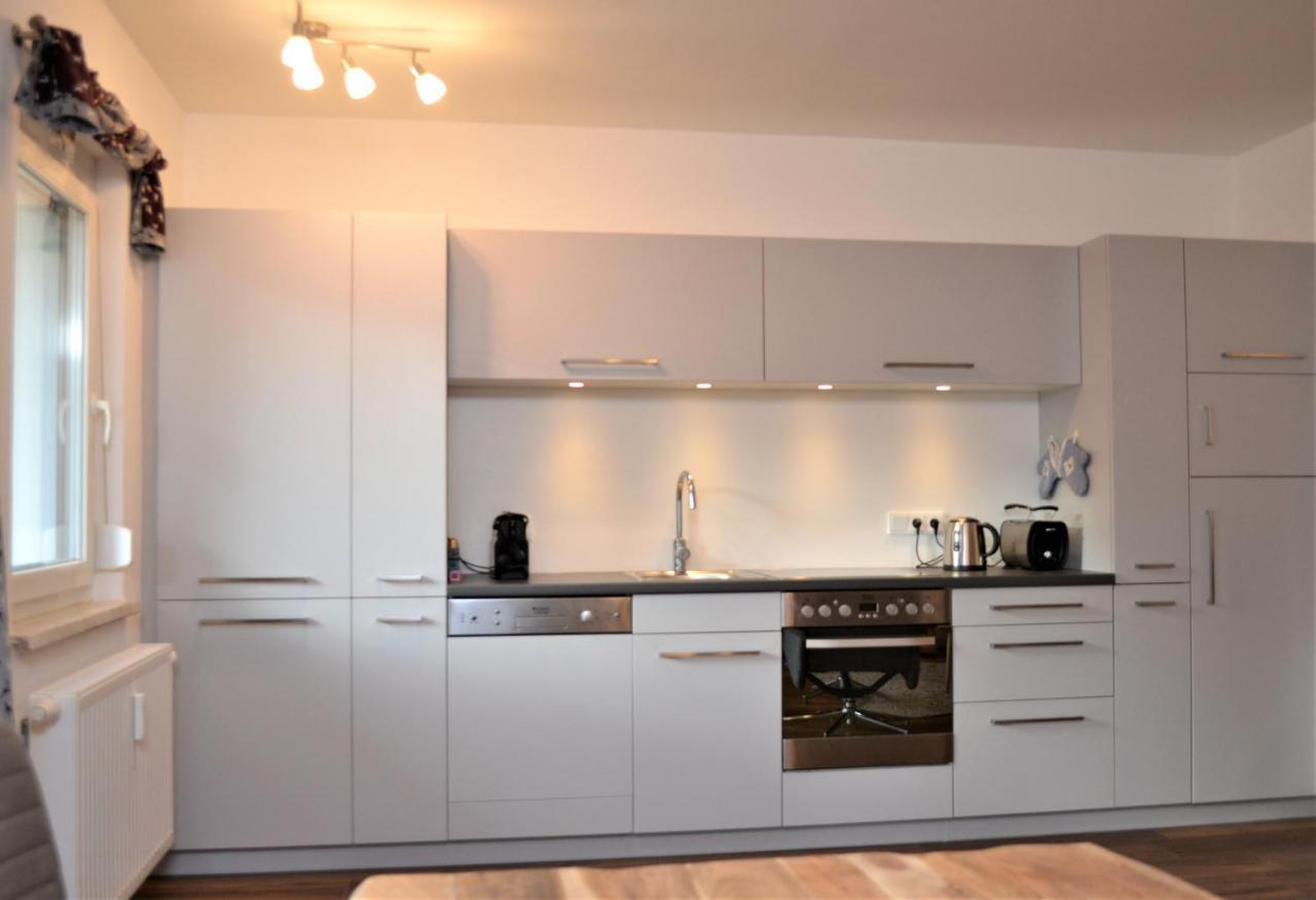 Ferienwohnung Mit Seeblick, Unterach Am Attersse 운터라흐 암 아터제 외부 사진