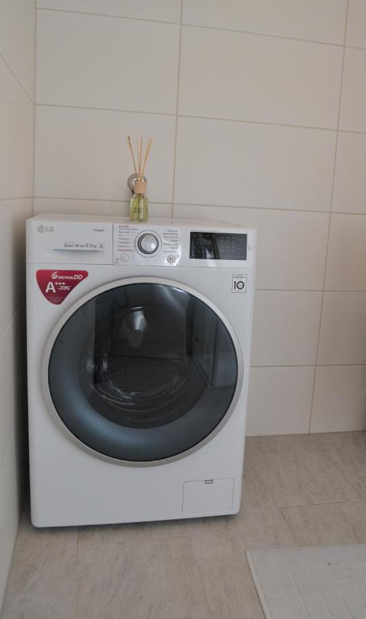 Ferienwohnung Mit Seeblick, Unterach Am Attersse 운터라흐 암 아터제 외부 사진