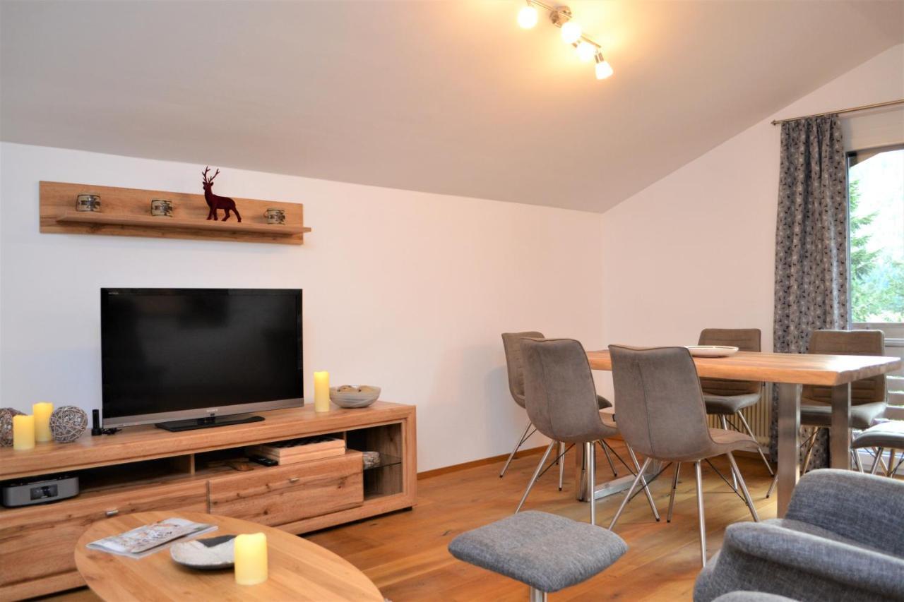 Ferienwohnung Mit Seeblick, Unterach Am Attersse 운터라흐 암 아터제 외부 사진