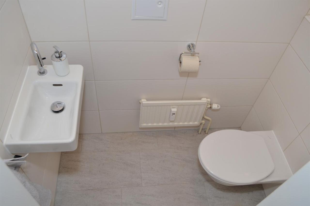 Ferienwohnung Mit Seeblick, Unterach Am Attersse 운터라흐 암 아터제 외부 사진