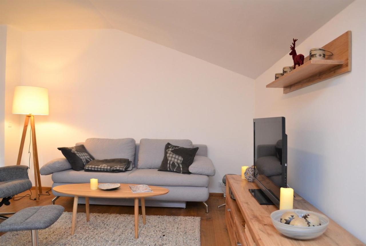 Ferienwohnung Mit Seeblick, Unterach Am Attersse 운터라흐 암 아터제 외부 사진